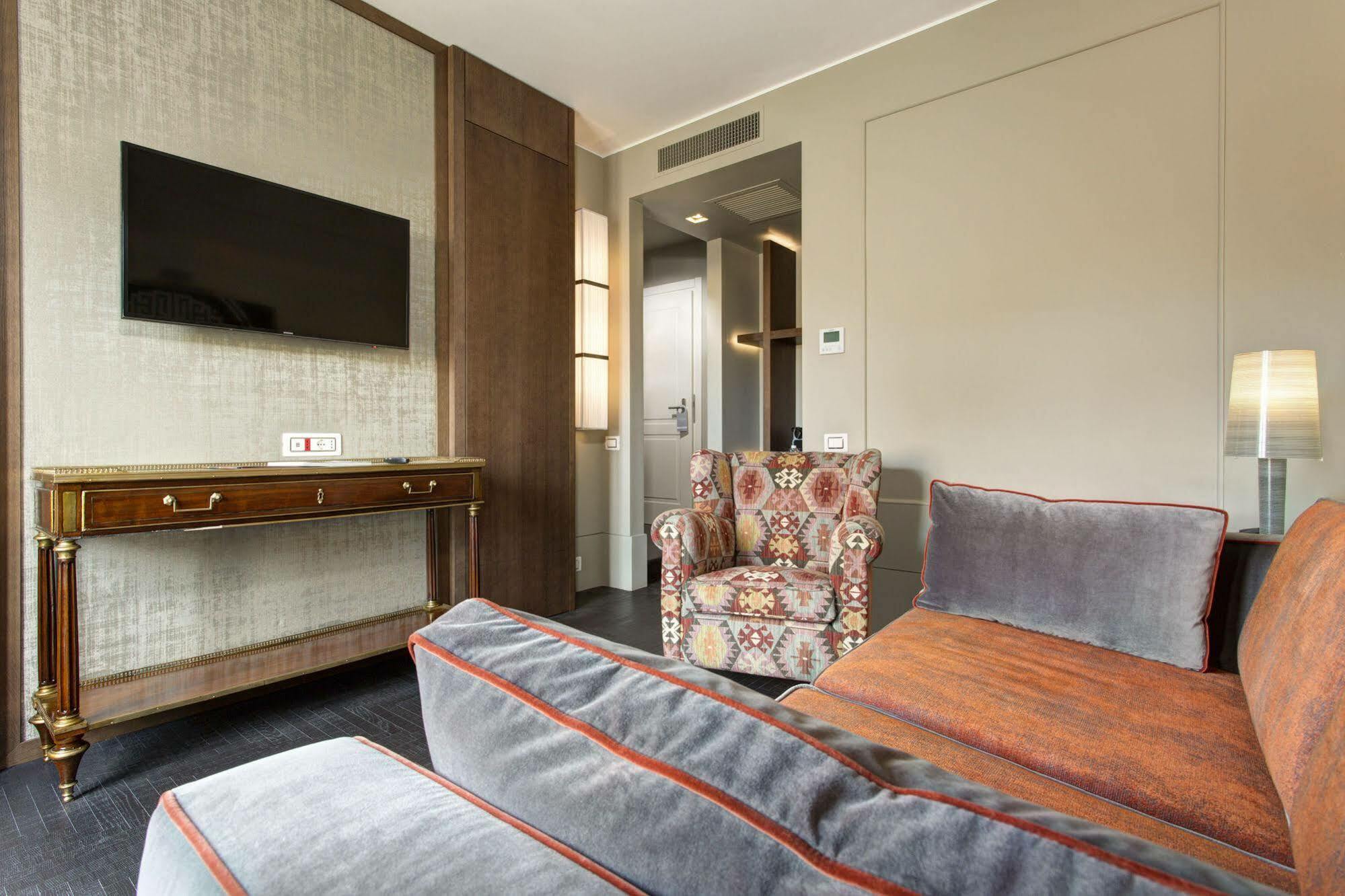 Hotel Mascagni Luxury & Roma